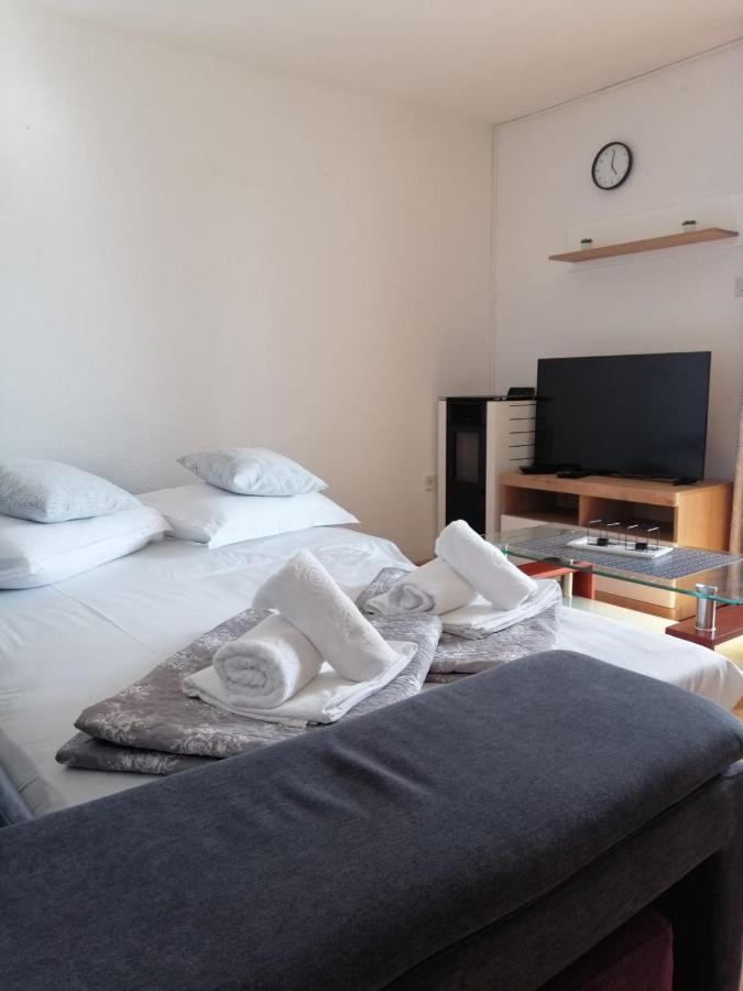 Apartmani Gareljic Podgora Eksteriør billede